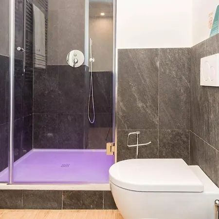 Altido Apt For 4 In The Centre Of Appartamento